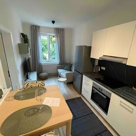 Angelina Im 3 Og 30 M² Apartmán *