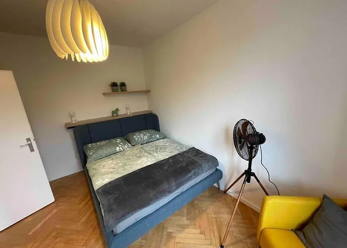 Angelina Im 3 Og 30 M² Апартаменти